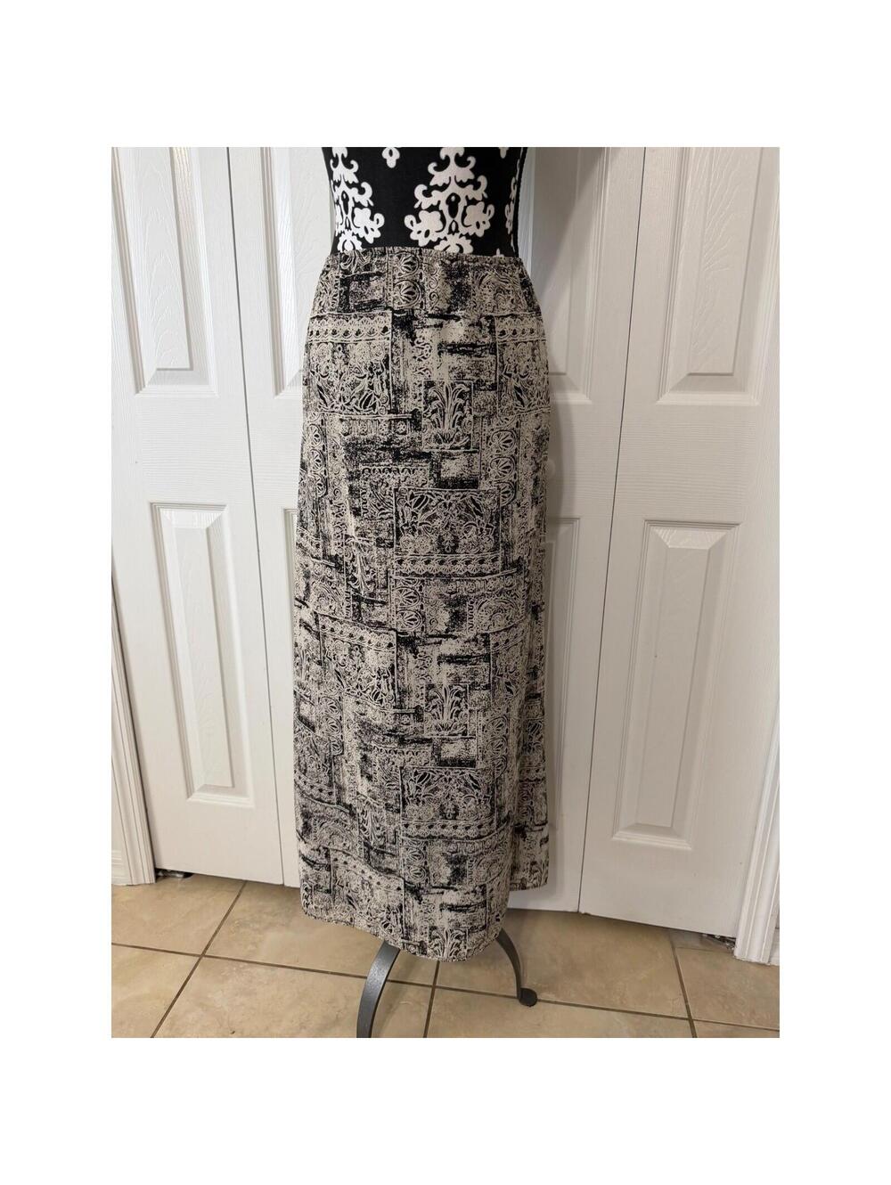 Lapis Los Angeles Black Cream Patchwork Baroque Maxi Skirt Size M 8712L